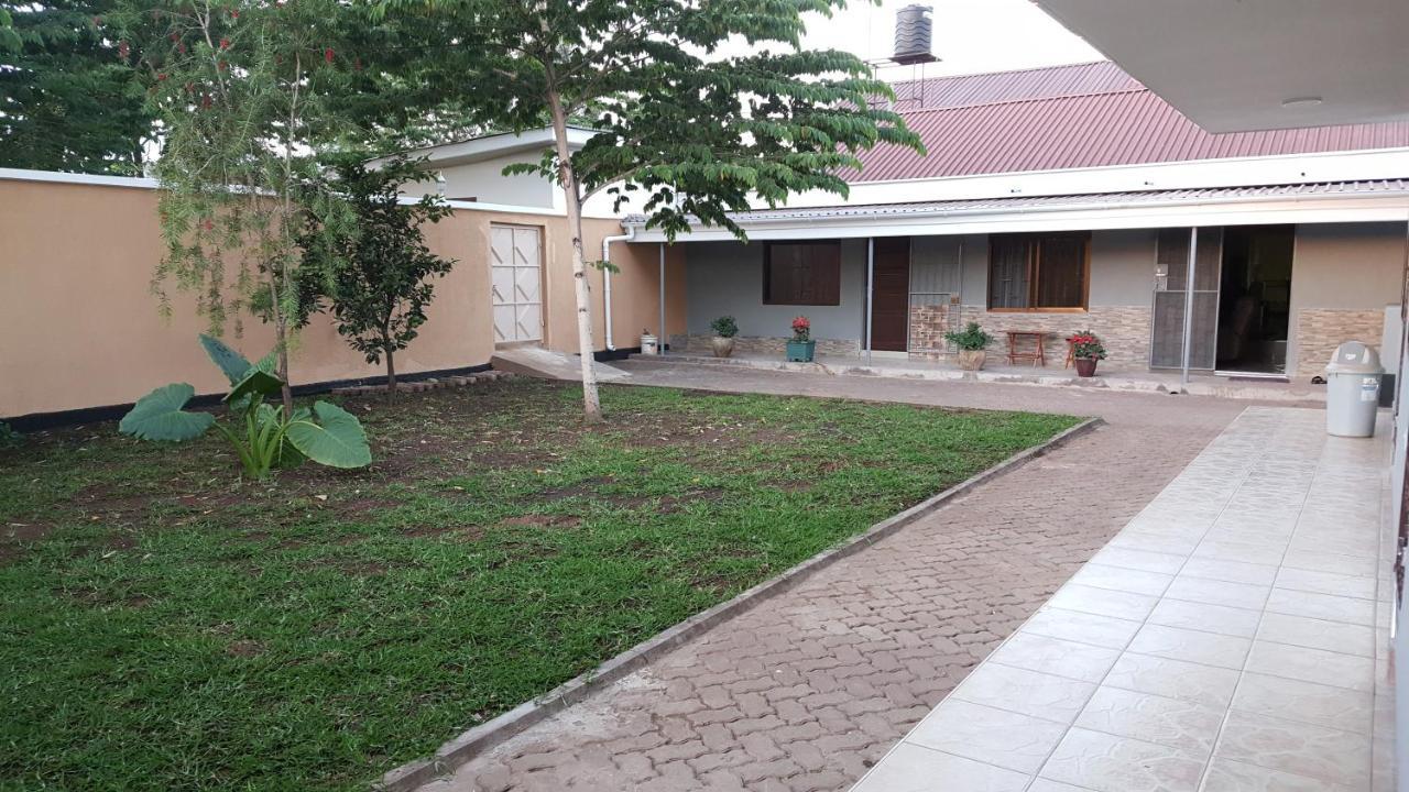 Kilimanjaro Country House Моші Екстер'єр фото
